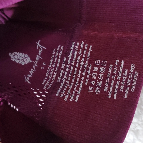 Free People Running Through My Mind Sports Bra Acai - Picture 6 of 11